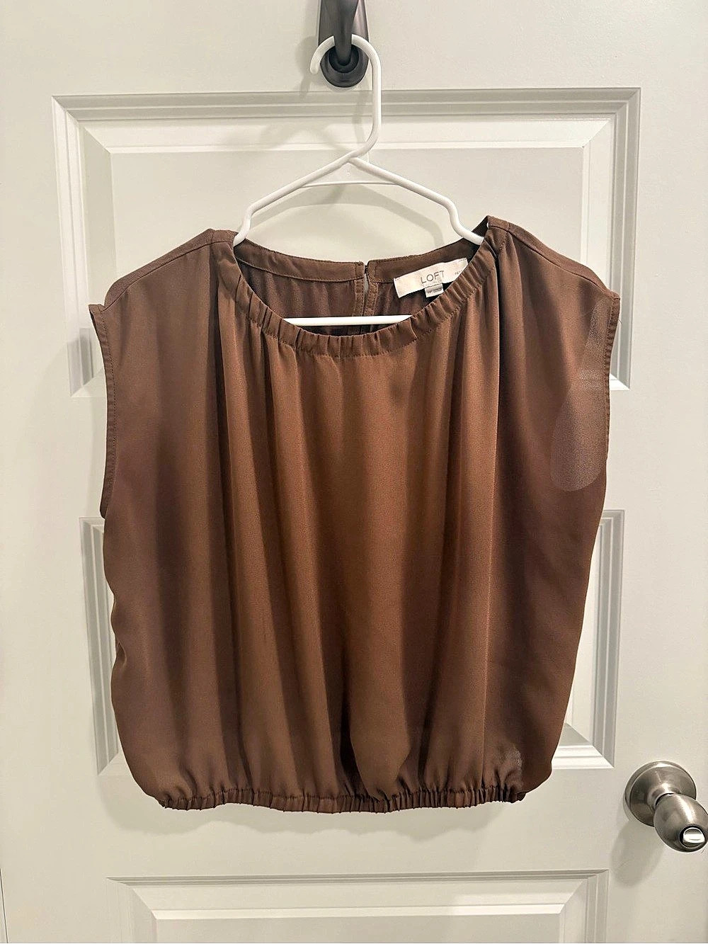 LOFT Brown Blouse Size Medium Like New